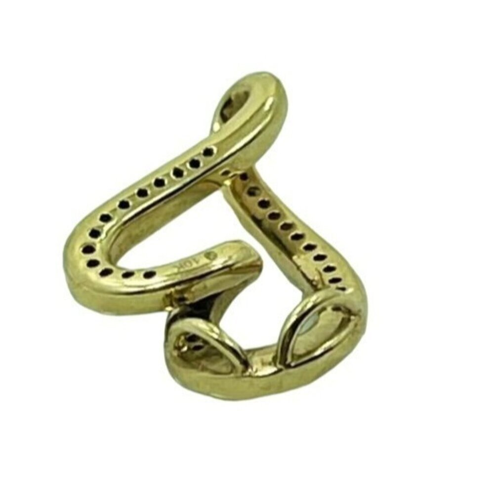 Exquisite 10K Gold Heart Pendant with Sparkling Diamonds – Elegant Jewelry Gift - Picture 4 of 6